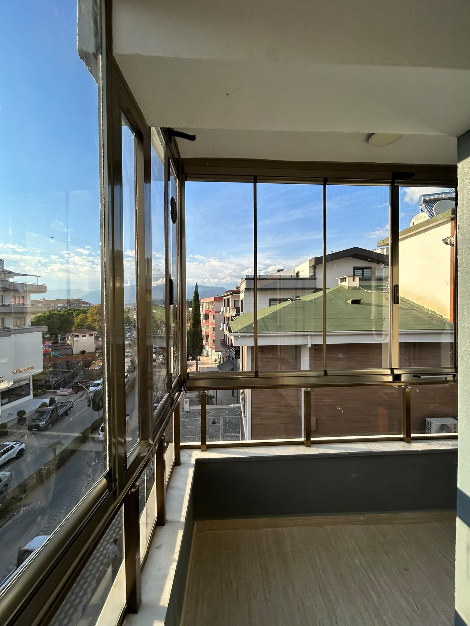 Edremit Sürme Cam Balkon Uygulamamız